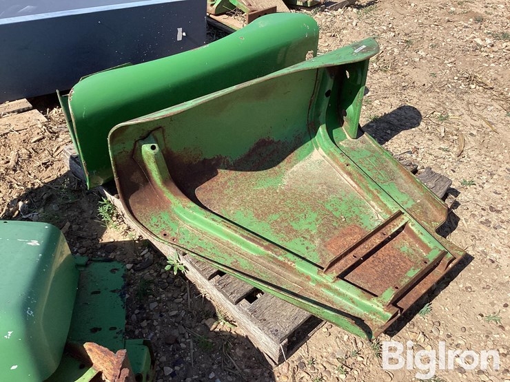 john-deere-4320-image-3