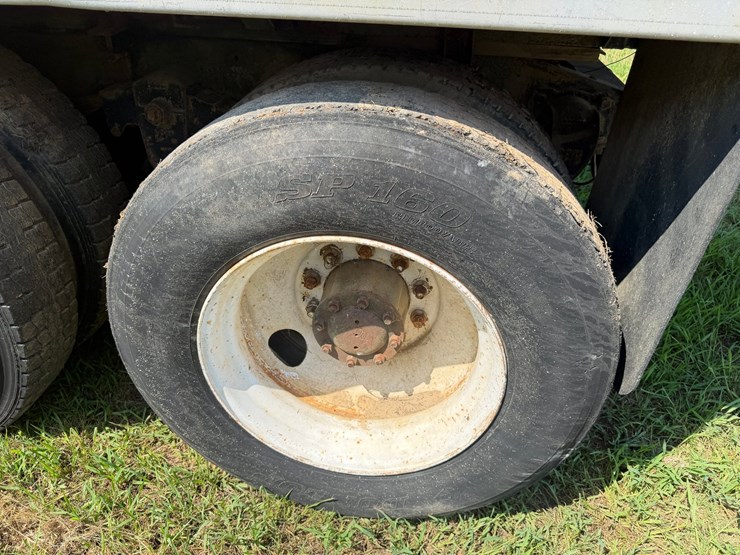 #52611-•-1985-freightliner-single-cab-t/a-fertilizer-truck-2fupysyb5fh254590-inv#52611-image-7