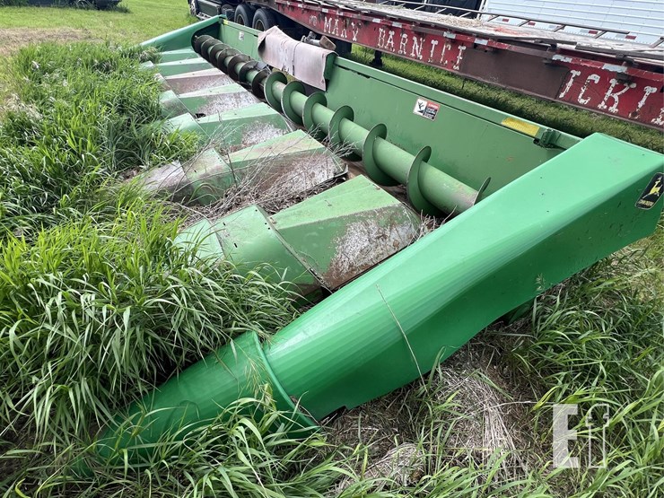 john-deere-844-image-7