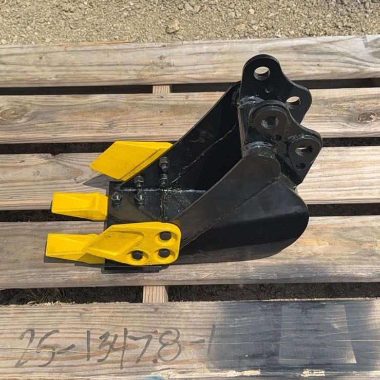 7” W Mini Excavator Bucket Model ZL-12