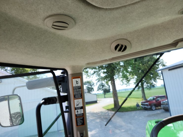 2015-john-deere-9420r-image-23