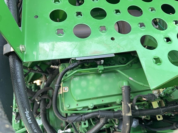 2010-john-deere-9670-sts-image-87