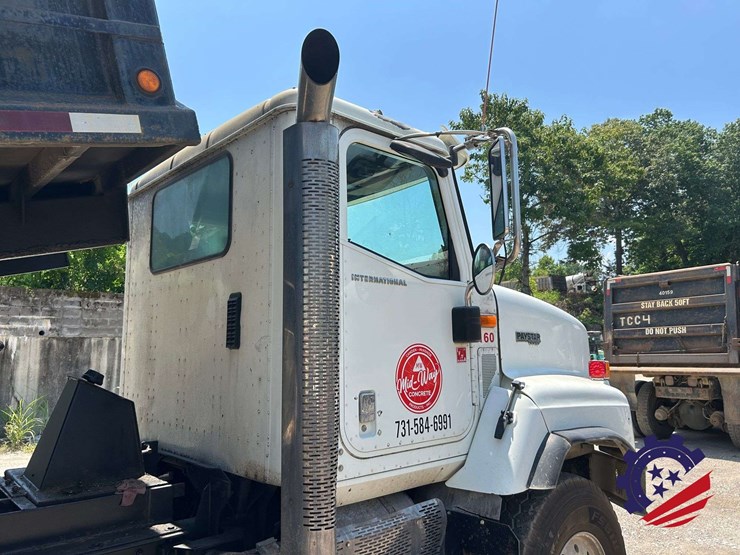 2008-international-5600-paystar-tri-axle-dump-truck-image-40