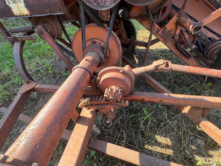 #9904-•-allis-chalmers-corn-chopper-image-14