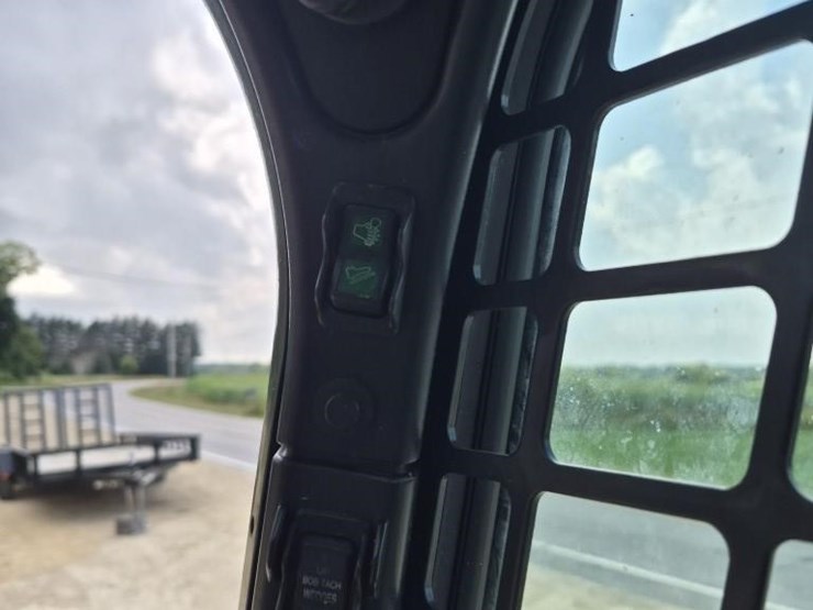 bobcat-s650-image-14