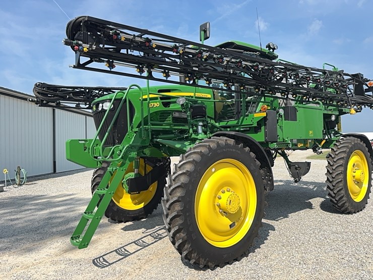 2011-john-deere-4730-image-57