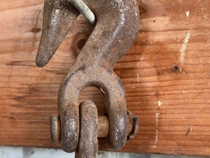 forged-steel-heavy-duty-welded-link-utility-chain-image-3