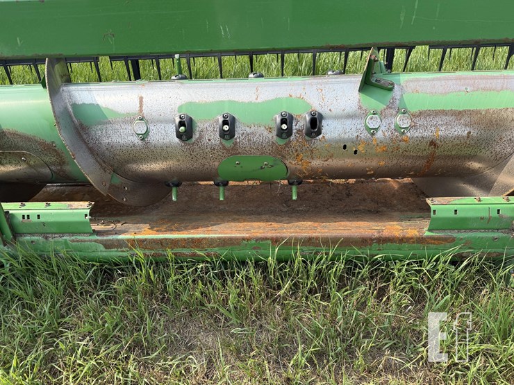 2009-john-deere-635f-image-4