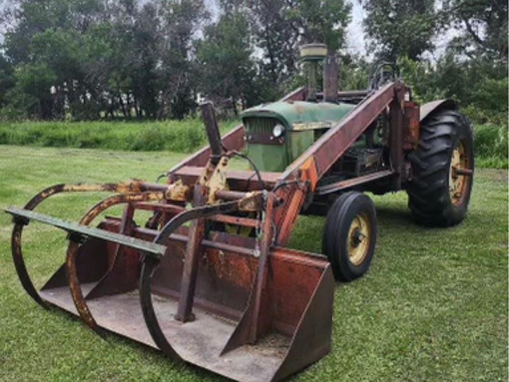 john-deere-4010-image-21