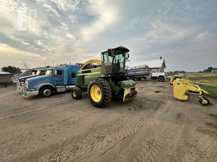 john-deere-6710-image-6