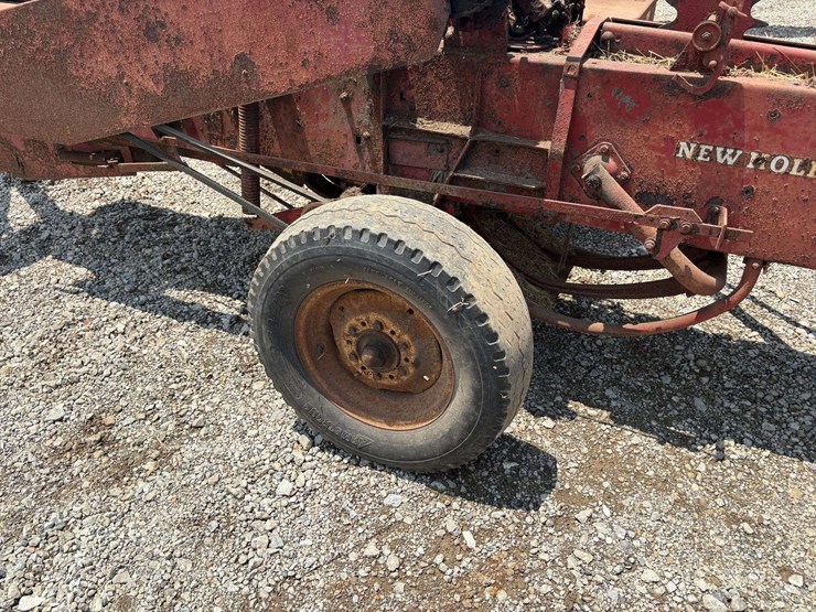 new-holland-268-image-15