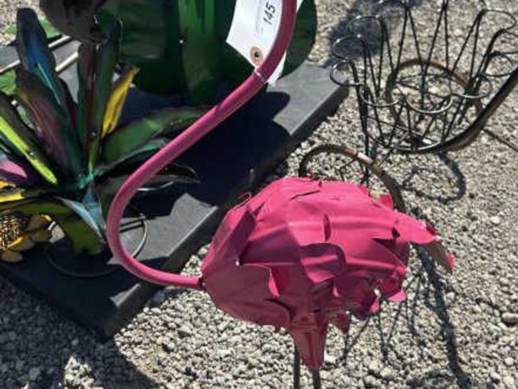 #145-•-metal-art---pink-flamingo-image-3