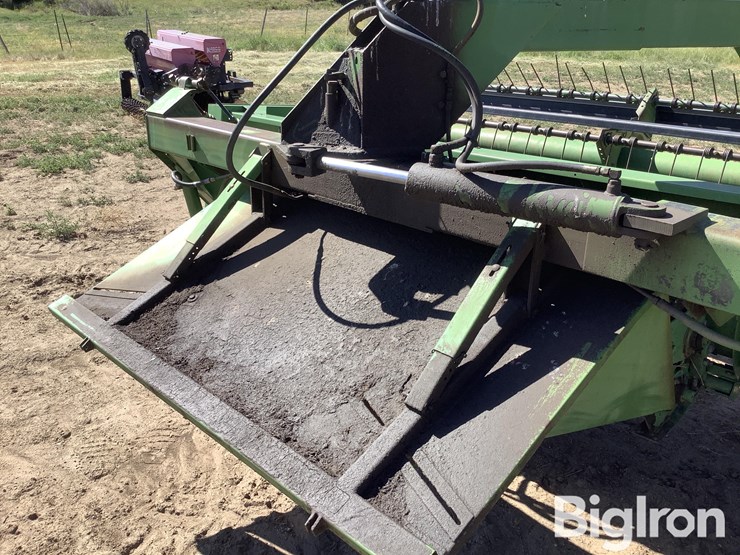 john-deere-240-image-18