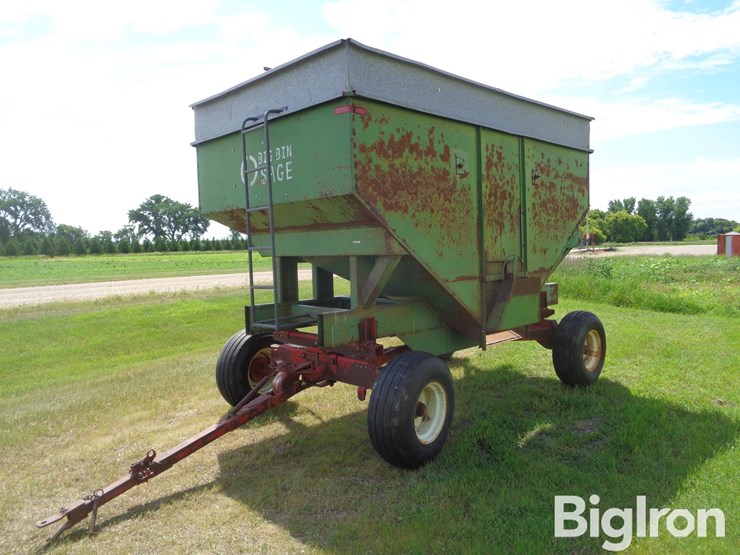 dakon-side-dump-gravity-wagon-image-1