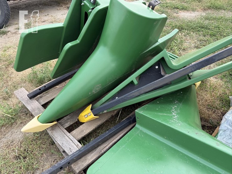 2x-635f-long-divider-points-image-1