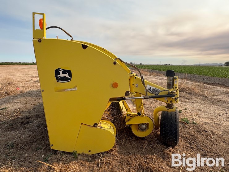 2010-john-deere-640c-image-4
