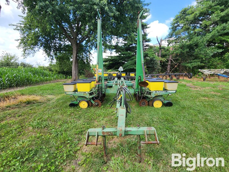 1992-john-deere-7200-image-2