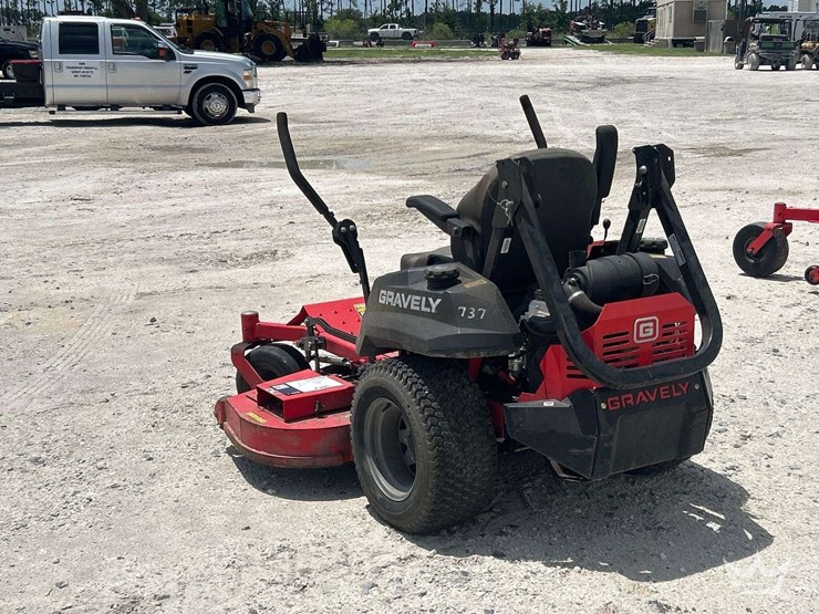 2018-gravely-proturn-60-image-2