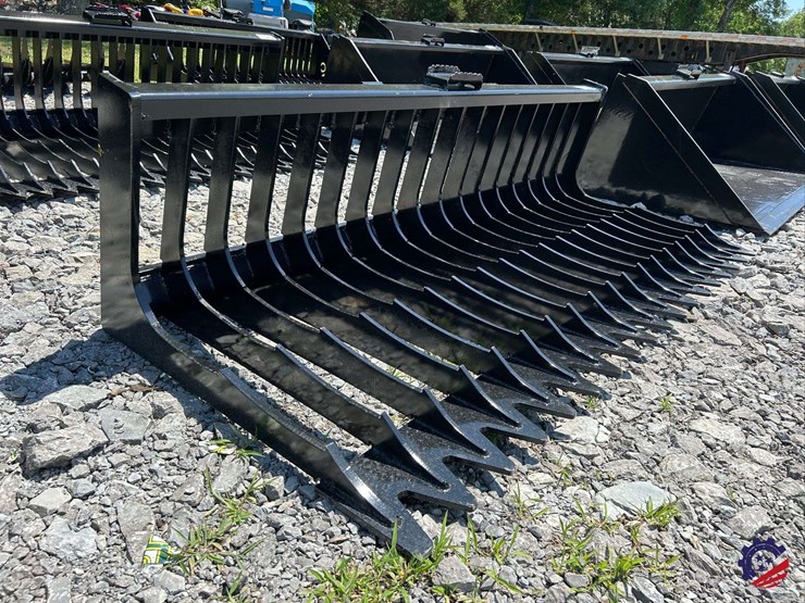 skid-steer-skeleton-bucket-low-side-attachment-image-7