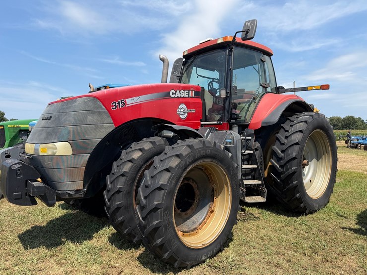 2014-case-ih-magnum-315-image-1