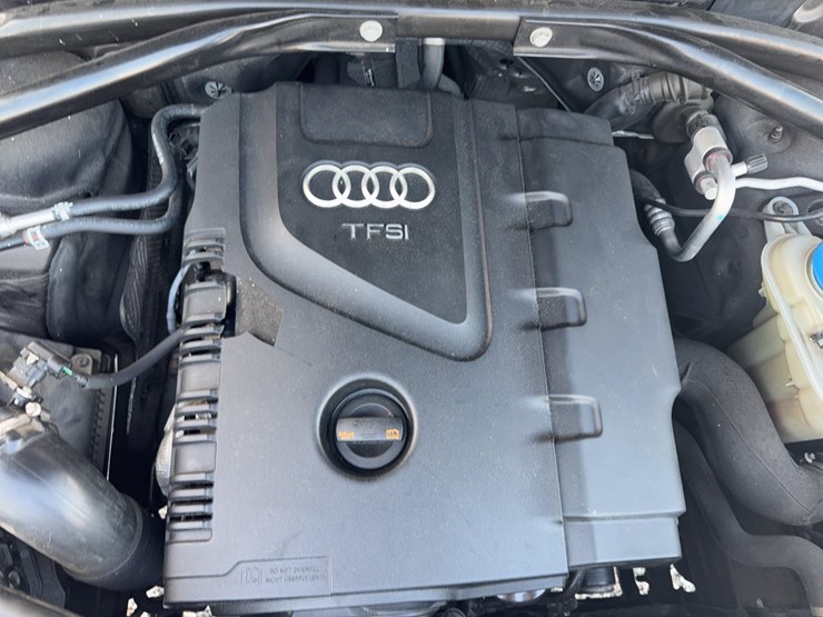2013-audi-q5-image-50