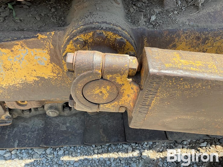 1995-caterpillar-d6h-xl-image-12
