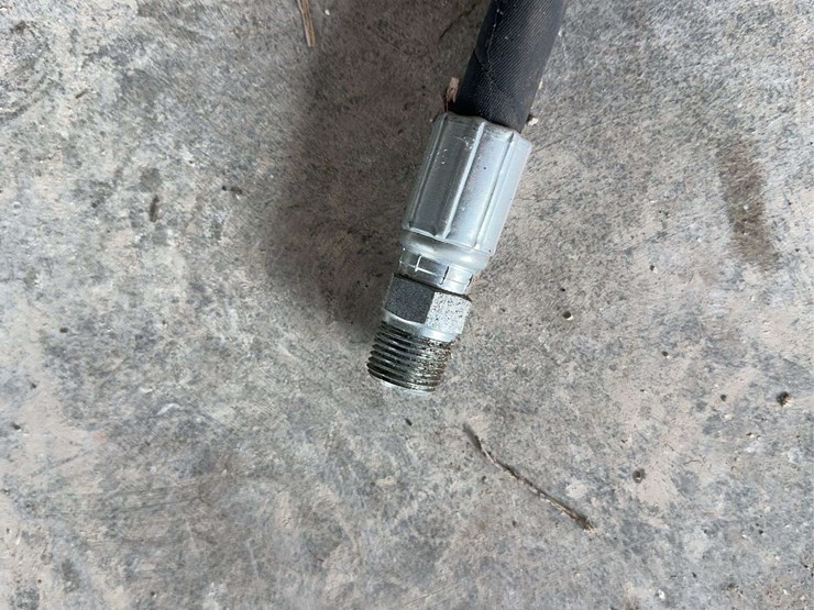 pioneer-ag-hydraulic-hoses-and-quick-disconnect-couplers-lot-image-24