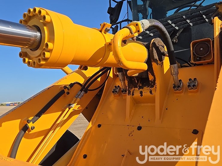 2019-hyundai-hl955-image-24
