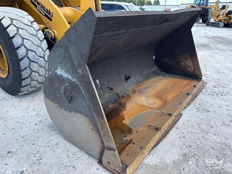 2016-kawasaki-80z7-articulated-wheel-loader-image-21
