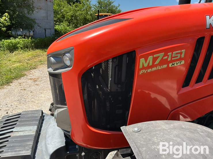 2018-kubota-m7-151-premium-image-13