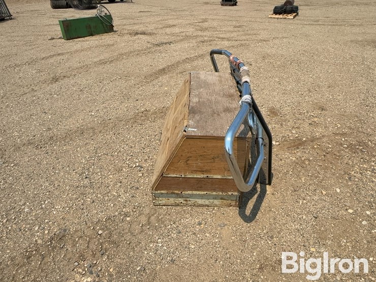 luverne-chevrolet-cattle-guard-&-toolbox-image-4