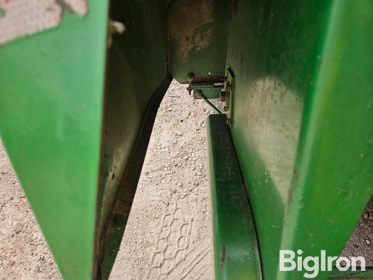 john-deere-643-image-12