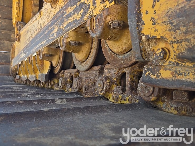 2018-caterpillar-d6n-lgp-image-18