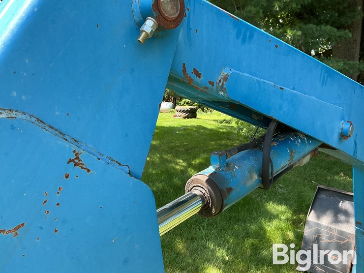 new-holland-7312-image-17