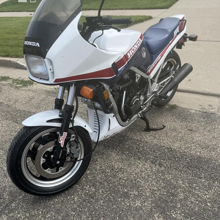 1984 HONDA VF1000 7468