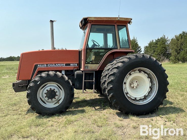 1985-allis-chalmers-8070-image-8