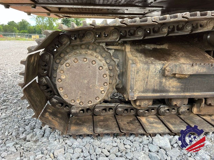 2018-hitachi-zx300-lc-6n-image-18