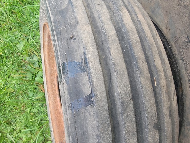 #9951-•-(3)-misc.-tires-image-6