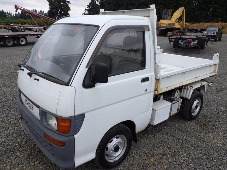 daihatsu-hijet-image-1