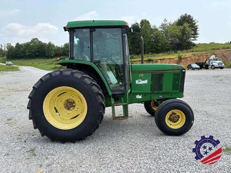 john-deere-6405-image-8