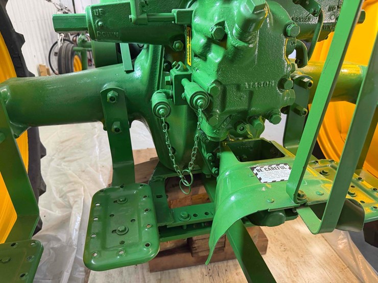 1948-john-deere-bw-image-24