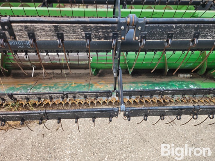 john-deere-216-image-19