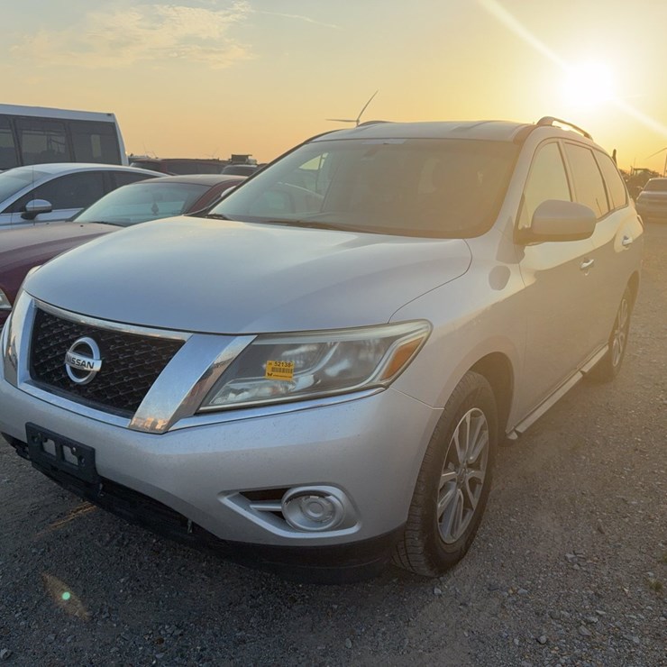 2016 NISSAN PATHFINDER