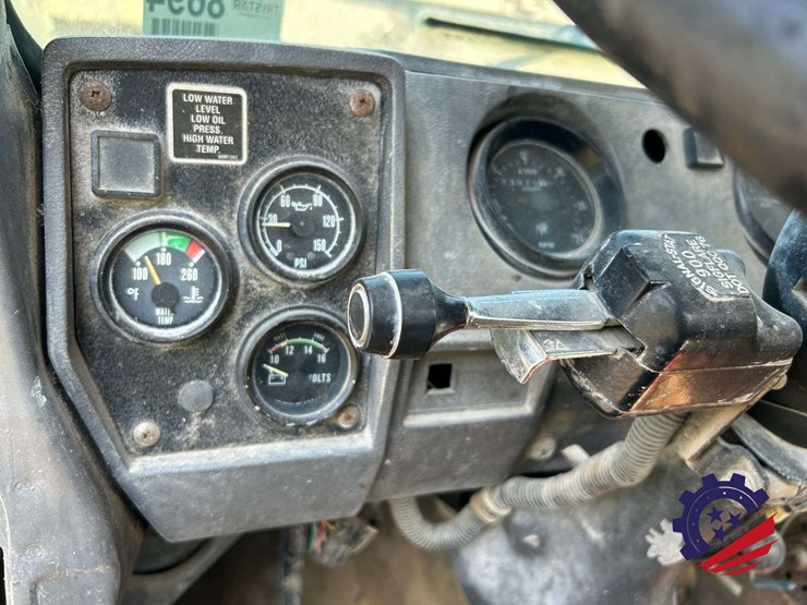 1998-mack-dm690s-image-85