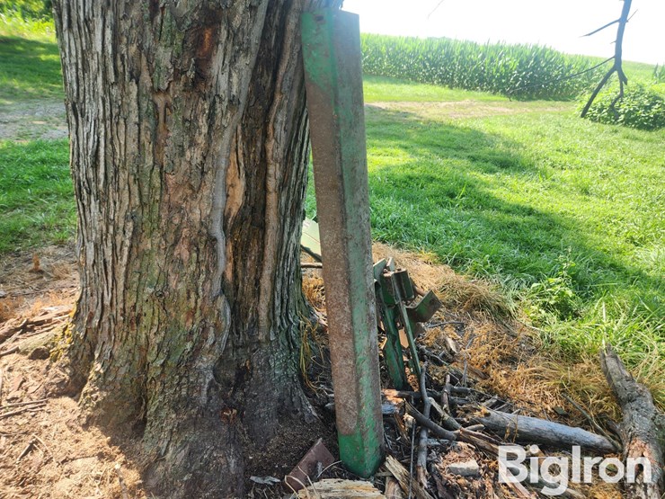 john-deere-200-image-5