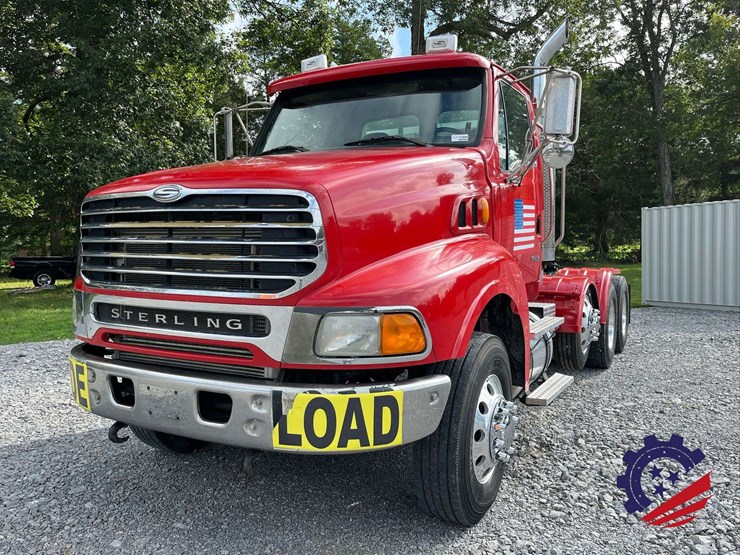 2007-sterling-l9500-image-17