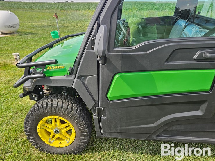 2023-john-deere-xuv-835m-gator-4x4-utv-w/65-gal-sprayer-image-20