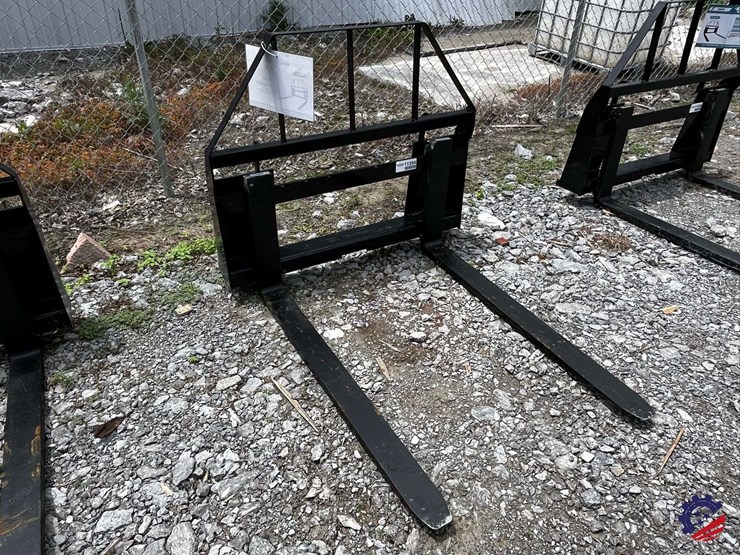 unused-2026-mower-king-sa-skid-steer-forks-attachment-image-1