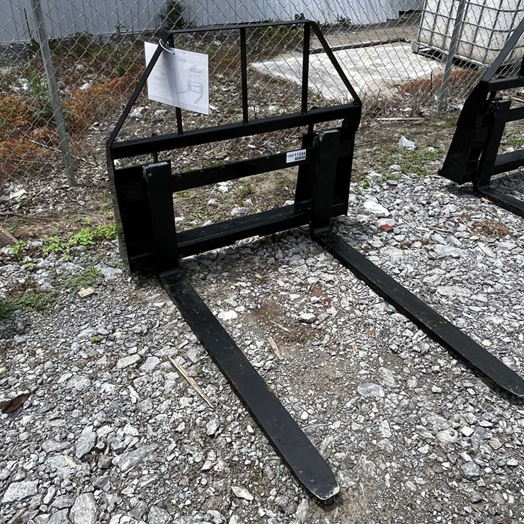 Unused 2026 Mower King SA Skid Steer Forks Attachment