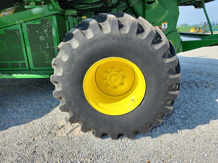 2010-john-deere-9670-sts-image-25